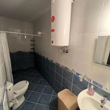 Daire Spacious Sunny 2 Bedroom Fits 6